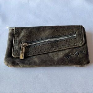 Junior Drake Brown Leather Wallet with 3 Zip Compartments Preloved